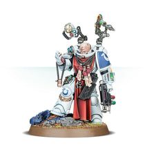 Load image into Gallery viewer, Space Marines Primaris Apothecary