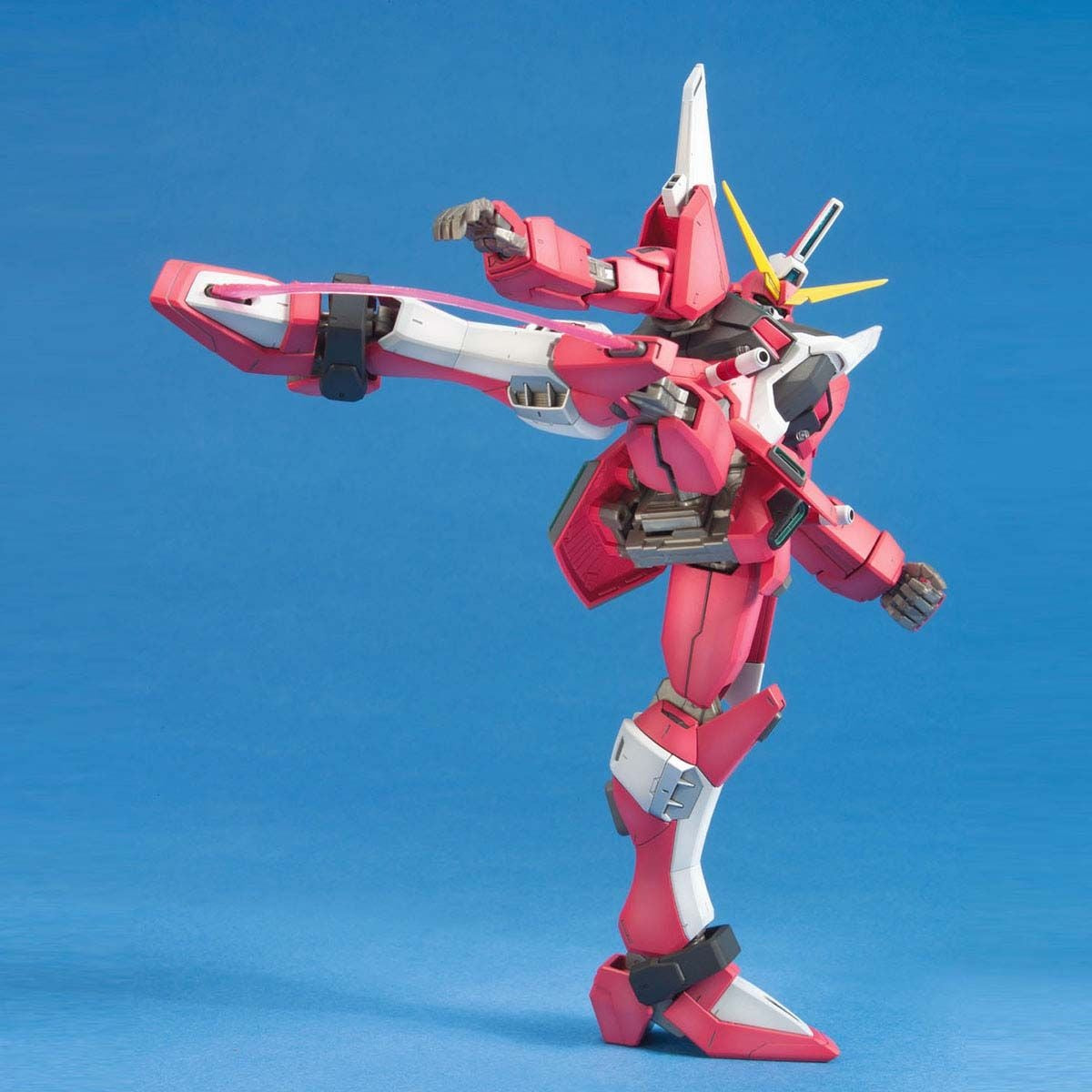 MG Infinite Justice Gundam 1/100 Model Kit