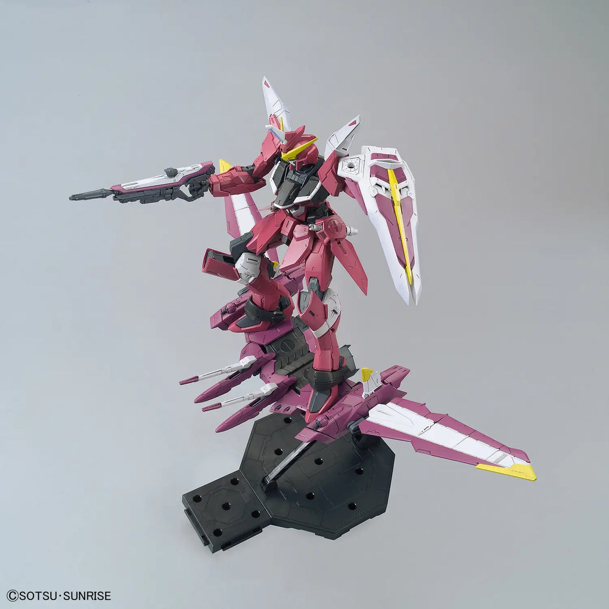 MG Justice Gundam 1/100 Model Kit