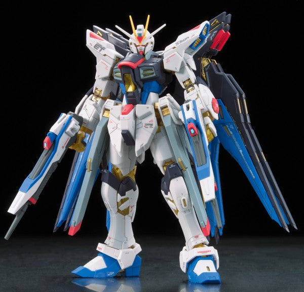 RG Gundam Strike Freedom ZGMF-X20A 1/144 Model Kit