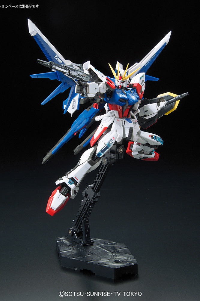 RG Build Strike Gundam Full Package 1/144 Model Kit