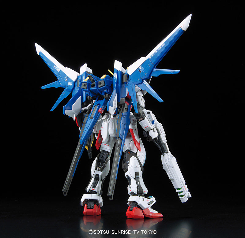 RG Build Strike Gundam Full Package 1/144 Model Kit