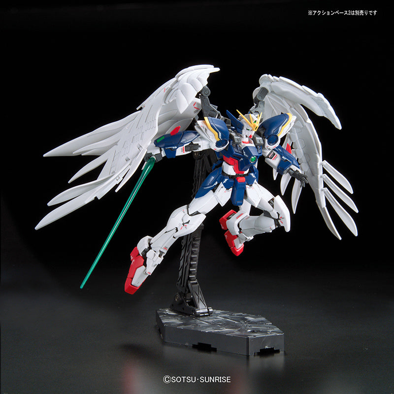 RG Wing Gundam Zero EW 1/144 Model Kit