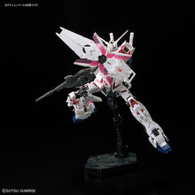 Load image into Gallery viewer, RG Gundam Unicorn 1/144 Model Kit