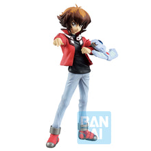 Load image into Gallery viewer, Yu-Gi-Oh! GX Jaden Yuki (Wake Up Your Memories) Ichibansho Figure