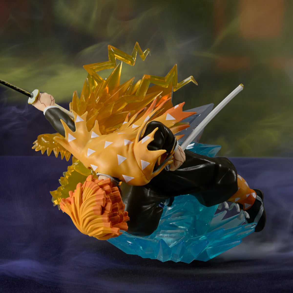 Demon Slayer Kimetsu no Yaiba: Zenitsu Agatsuma Vibration Stars Plus Banpresto