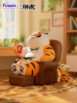 Alexander The Fat Tiger-Roaring Love Series