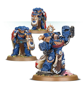 Space Marines Marneus Calgar Ultramarines Chapter Master