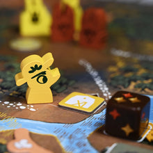 Load image into Gallery viewer, Root: Homeland Hireling Pack