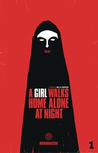 En flicka går ensam hem på natten