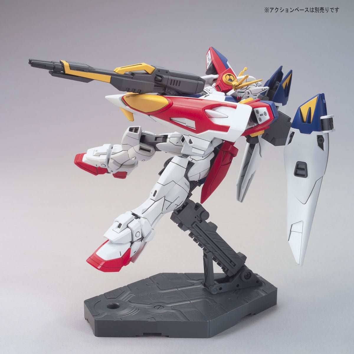HGAC XXXG-00W0 Wing Gundam Zero 1/144 Model Kit