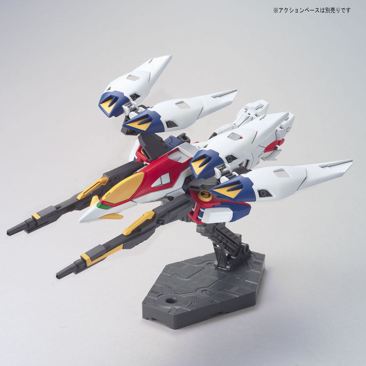 HGAC XXXG-00W0 Wing Gundam Zero 1/144 Model Kit