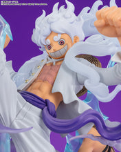 Load image into Gallery viewer, One Piece Figuarts ZERO Monkey D. Luffy Gear 5 Titan (Super Fierce Battle) Statue