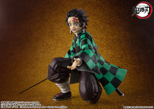 Load image into Gallery viewer, Demon Slayer Kimetsu no Yaiba: Tanjiro Kamado (Battle at Infinity Castle Ver.) S.H.Figuarts