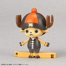 Load image into Gallery viewer, One Piece: Chopper Robo Super No. 4 &amp; 5 (Kung Fu Tracer &amp; Walk Hopper) Model Kit