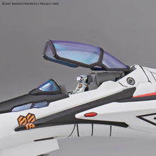 Load image into Gallery viewer, HG VF-25F Messiah Valkyrie (Alto Saotome's) 1/100 Model Kit