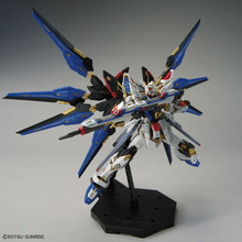 Load image into Gallery viewer, MGEX Strike Freedom Gundam (Gundam Seed Destiny) 1/100 Model Kit