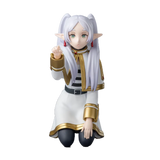 Frieren Beyond Journey's End: Frieren (Poking Something Ver.) PM Perching Statue