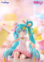 Load image into Gallery viewer, Hatsune Miku (10th Anniversary Edition) Noodle Stopper Statue