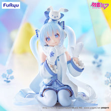 Load image into Gallery viewer, Hatsune Miku: Snow Miku (Sky Town 10th Anniversary Ver.) Noodle Stopper Figure