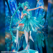 Load image into Gallery viewer, Hatsune Miku Banpresto Evolve Clearlux EmeraldGem Figure