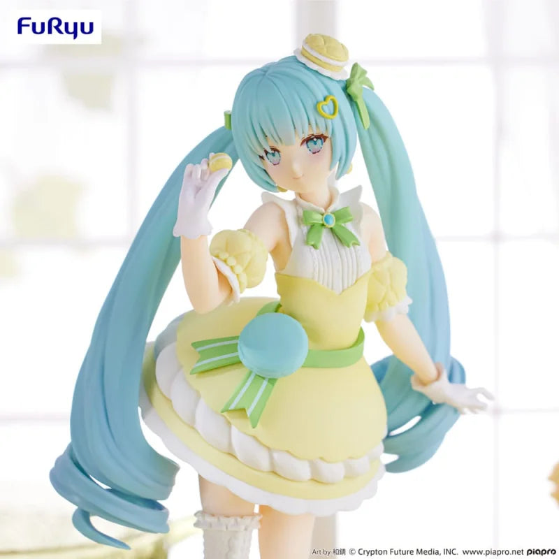 Hatsune Miku SweetSweets Series Lemon Macaron Exceed Creative Figure