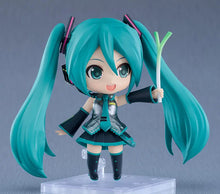 Load image into Gallery viewer, Hatsune Miku 3.0 Nendoroid Figure