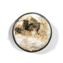 Load image into Gallery viewer, AK Interactive Light European Earth Liquid Pigment 35ml
