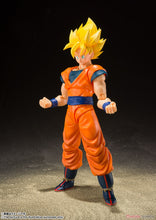 Load image into Gallery viewer, Dragon Ball Z Super Saiyan Full Power Son Goku S.H.Figuarts (Reissue)