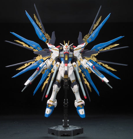 RG Gundam Strike Freedom ZGMF-X20A 1/144 Model Kit