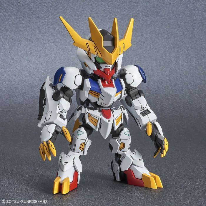 SD Gundam Cross Silhouette Lupus Rex Model Kit
