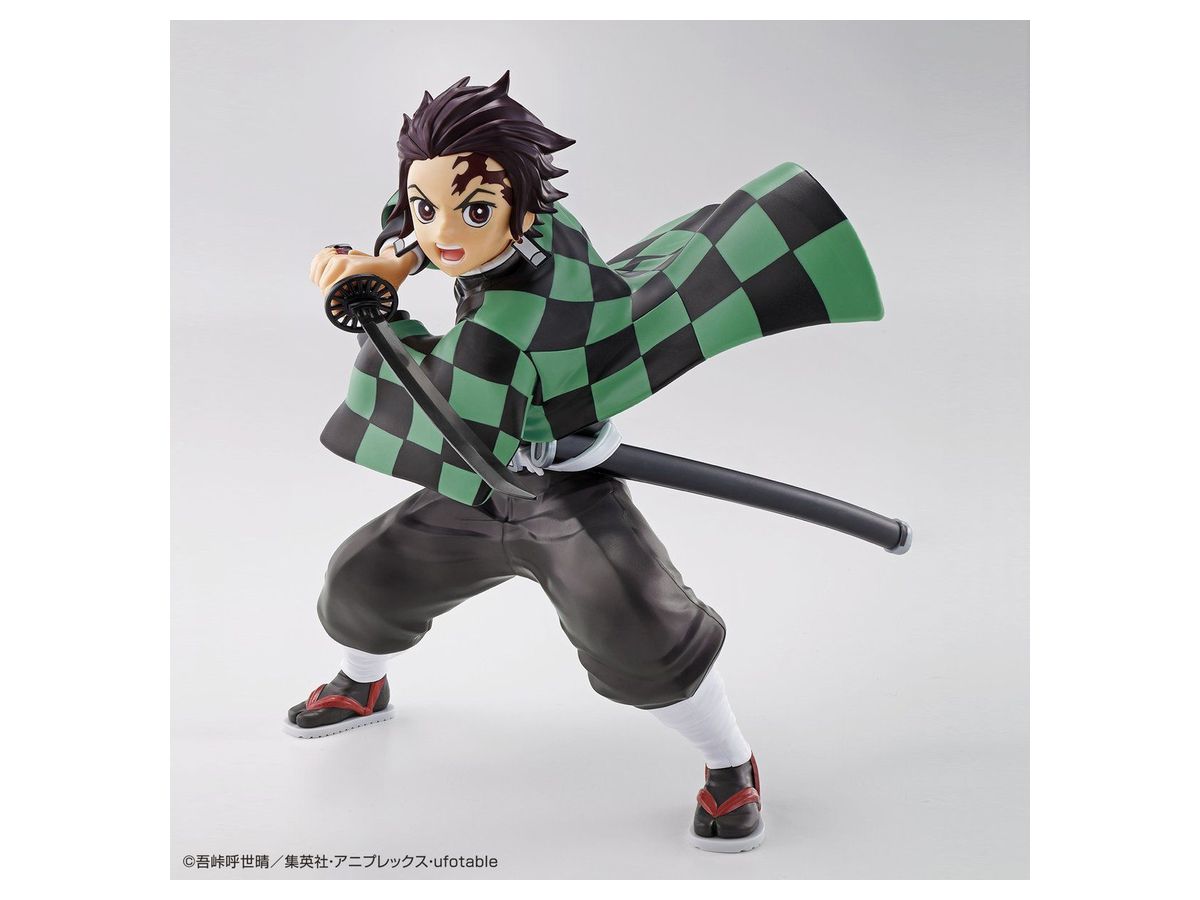 Demon Slayer Kimetsu No Yaiba Tanjiro Kamado Model Kit