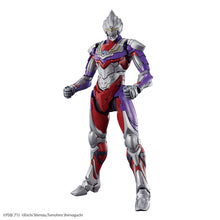 Load image into Gallery viewer, Figure-Rise Standard Ultraman Suit Tiga Action Model Kit