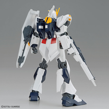 Laden Sie das Bild in den Galerie-Viewer, EG RX-93 Nu Gundam Model Kit