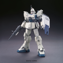 Laden Sie das Bild in den Galerie-Viewer, HGUC Gundam RX-79 EZ-8 1/144 Gundam-Modellbausatz
