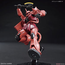 Laden Sie das Bild in den Galerie-Viewer, HGUC MS-06S Zaku II Char's Mobile Suit 1/144 Gundam-Modellbausatz